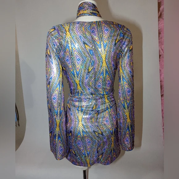 SOLD ON LIVE LONG SLEEVE SEQUIN DRESS - Picture 6 of 8